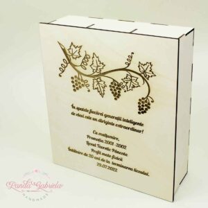 cutie-personalizata-sticla-vin-2-pahare