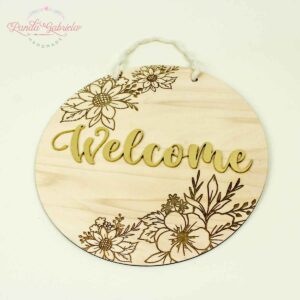 decor-din-lemn-natur-welcome-auriu-cu-flori-gravate