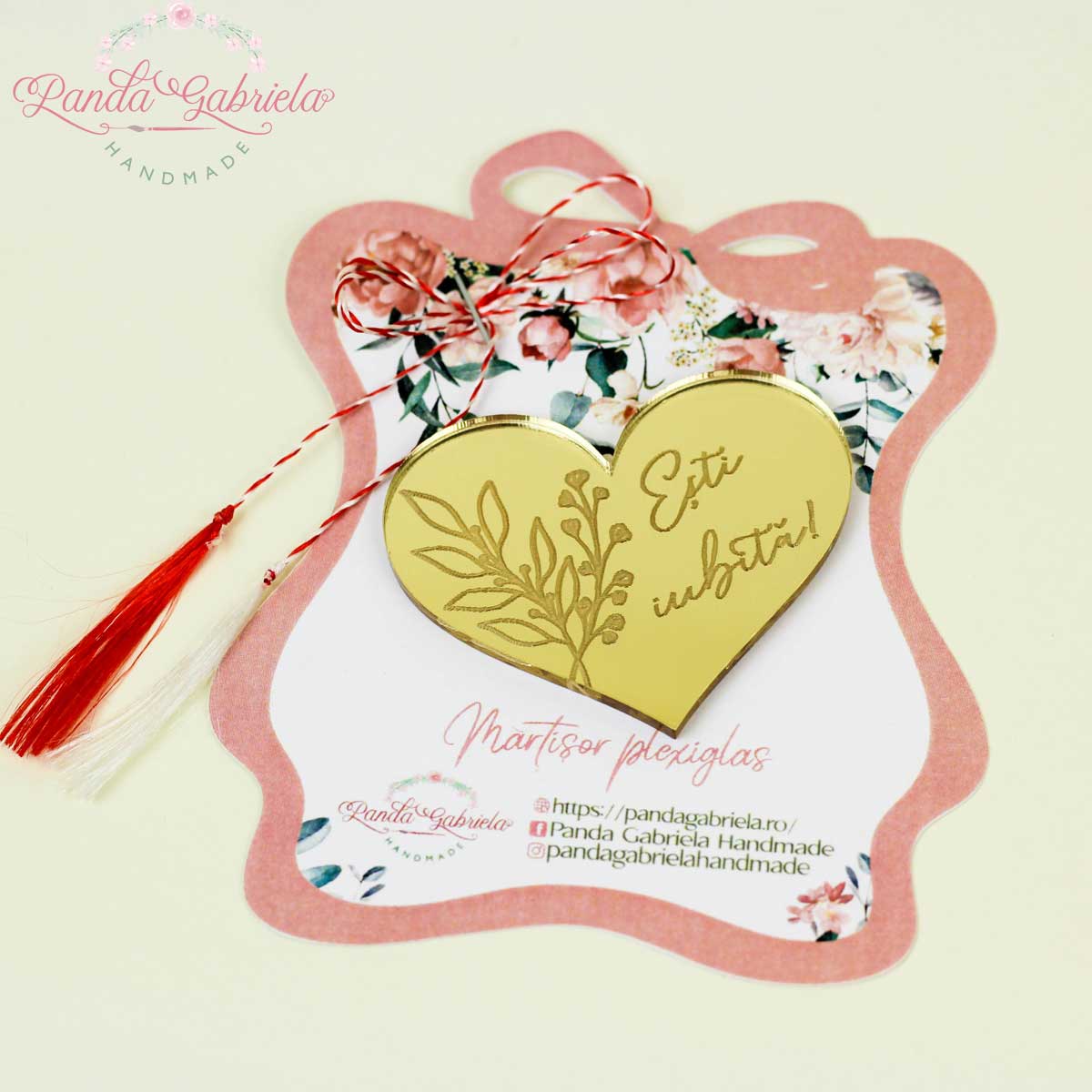 martisor-gravat-inima-cu-magnet